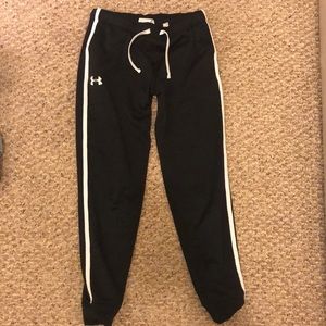 Black and white under armour joggers